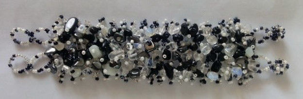Picture of #B601-11 Gemstone and Glass Bead Bracelet