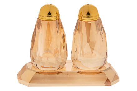 Picture of #3020 Crystal Salt and Pepper Sheakers Amber with tray